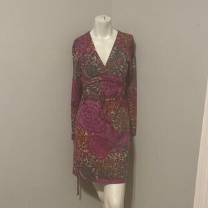 Snap Multicolor Long Sleeve Dress belted spliced neckline. Size small